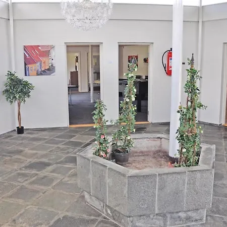 Rypevej X Semesterbostad *